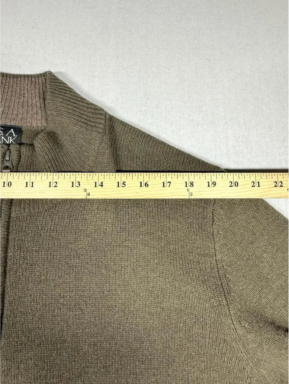 Jos A. Bank Lambs Wool 1/4 Zip Sweater Men Sz M Green Pullover Preppy‎ Old Money